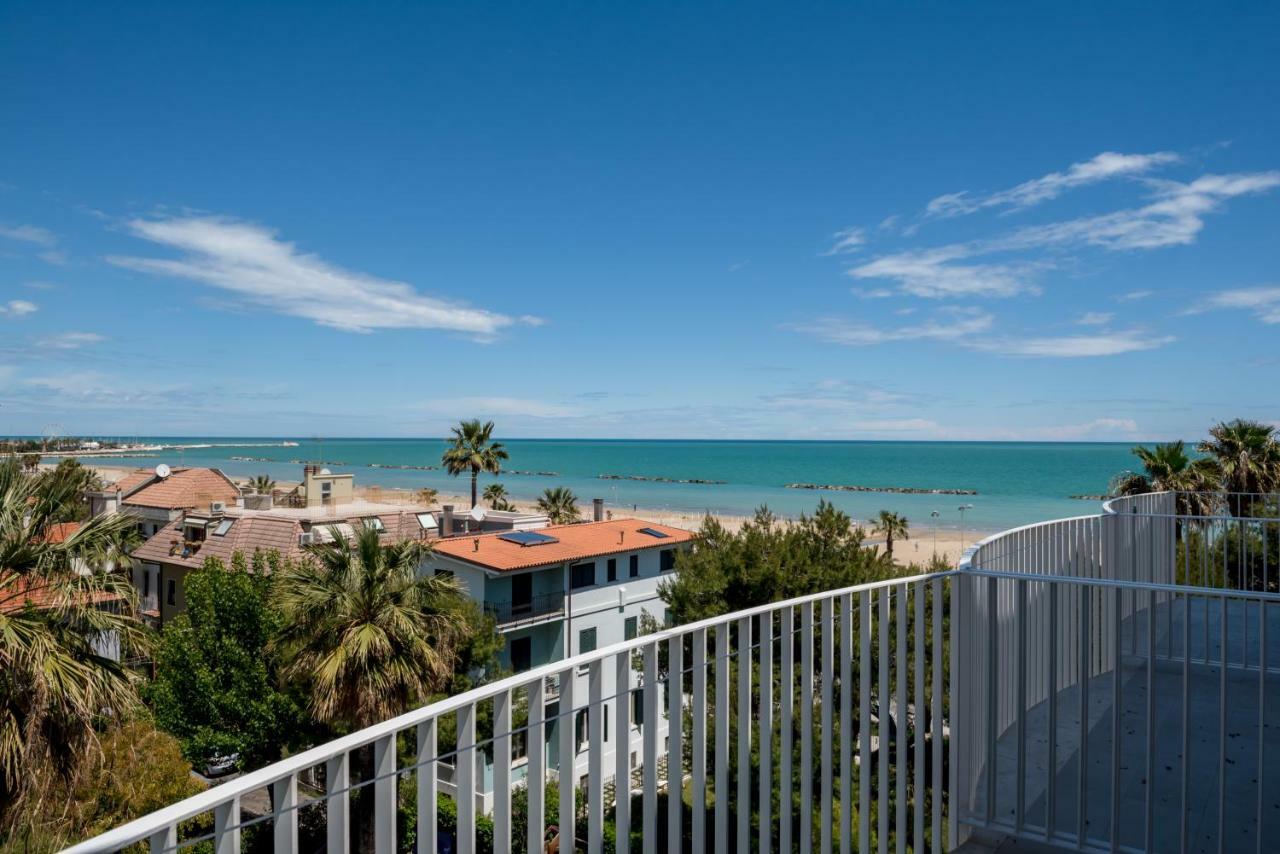 Hotel Relax Family & Spa San Benedetto del Tronto Exterior foto